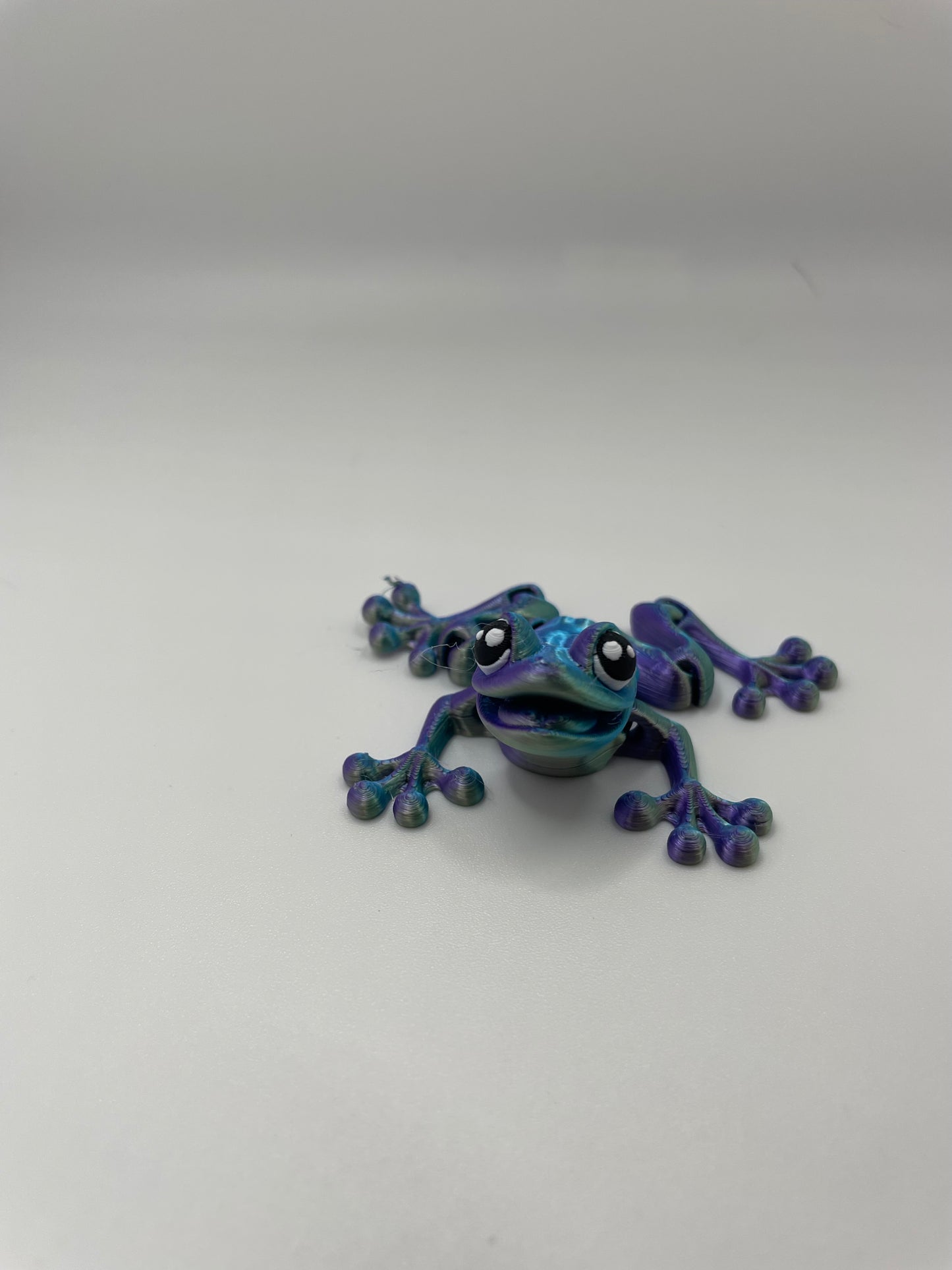 Baby magnetic Frog